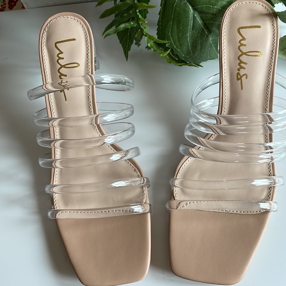 New lulus light and clear sandals - Picture 4 of 4